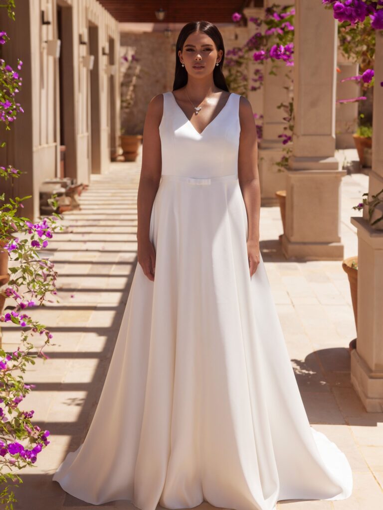 vestido novia madrid escote v